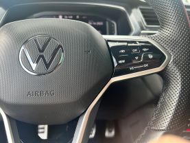 2022 VOLKSWAGEN TIGUAN SUV 4-CYL, TURBO, 2.0 LITER SEL R-LINE 4MOTION SPORT UTILITY 4D