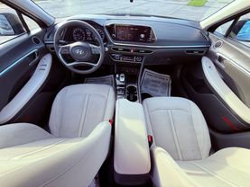 2023 HYUNDAI SONATA