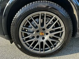 2018 PORSCHE CAYENNE SUV V6, 3.6 LITER SPORT UTILITY 4D
