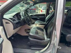 2019 DODGE GRAND CARAVAN PASSENGER PASSENGER V6, FLEX FUEL, 3.6 LITER SXT MINIVAN 4D