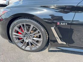 2017 INFINITI Q60