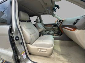 2004 LEXUS GX SUV V8, 4.7 LITER GX 470 SPORT UTILITY 4D