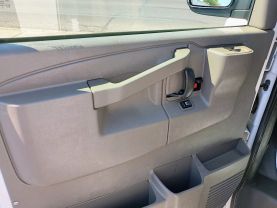 2017 GMC SAVANA 3500 CARGO CARGO V8, FLEX FUEL, 6.0 LITER EXTENDED VAN 3D