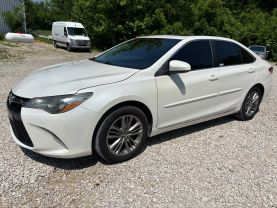 2017 TOYOTA CAMRY SEDAN 4-CYL, 2.5 LITER SE SEDAN 4D at T&T Repairables - used car dealership in Spencer, Indiana.