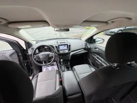 2017 FORD ESCAPE SUV 4-CYL, ECOBOOST, 1.5T SE SPORT UTILITY 4D