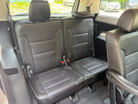 2020 GMC ACADIA SUV V6, 3.6 LITER DENALI SPORT UTILITY 4D at T&T Repairables - used car dealership in Spencer, Indiana.