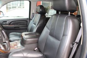 2007 GMC YUKON SUV V8, 6.2 LITER DENALI SPORT UTILITY 4D