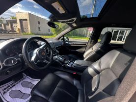 2018 PORSCHE CAYENNE SUV V6, 3.6 LITER SPORT UTILITY 4D