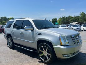 2014 Cadillac Escalade Luxury Sport Utility 4d - Image 9