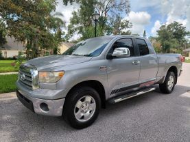 2009 TOYOTA TUNDRA DOUBLE CAB PICKUP V8, FLEX FUEL, 5.7 LITER SR5 PICKUP 4D 6 1/2 FT