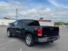 2013 GMC SIERRA 1500 CREW CAB PICKUP V8, FLEX FUEL, 5.3 LITER SLE PICKUP 4D 5 3/4 FT