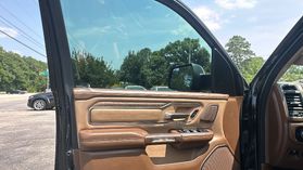 2020 Ram 1500 Crew Cab - Image 13