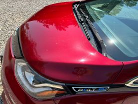 2017 CHEVROLET BOLT EV HATCHBACK ELECTRIC MOTOR LT HATCHBACK 4D at T&T Repairables - used car dealership in Spencer, Indiana.