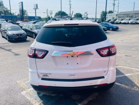 2017 CHEVROLET TRAVERSE SUV V6, 3.6 LITER LT SPORT UTILITY 4D