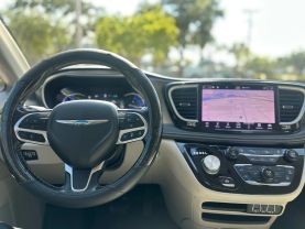2021 CHRYSLER PACIFICA HYBRID VAN V6, HYBRID, 3.6 LITER TOURING L VAN 4D