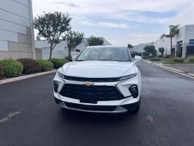 2025 Chevrolet Blazer - Image 18