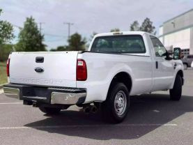 2010 FORD F350 SUPER DUTY REGULAR CAB PICKUP V8, TURBO DSL 6.4L XL PICKUP 2D 8 FT