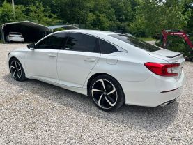 2021 HONDA ACCORD SEDAN 4-CYL, VTEC, TURBO, 2.0 LITER SPORT SEDAN 4D at T&T Repairables - used car dealership in Spencer, Indiana.