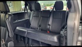 2014 Chrysler Town & Country S Minivan 4d - Image 21