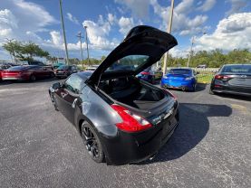 2015 NISSAN 370Z