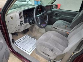 1999 Chevrolet Suburban 1500 - Image 13