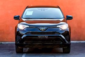 2018 TOYOTA RAV4 SUV - AUTOMATIC - Gentle Carmen Auto