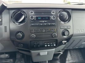 2016 FORD F550 SUPER DUTY CREW CAB & CHASSIS CAB CHASSIS V8, TURBO DSL, 6.7L 176" W.B. 4D