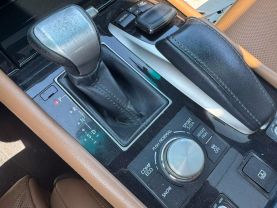 2015 LEXUS LS SEDAN V8, 4.6 LITER LS 460 SEDAN 4D