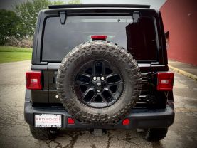 2019 Jeep Wrangler Unlimited - Image 4