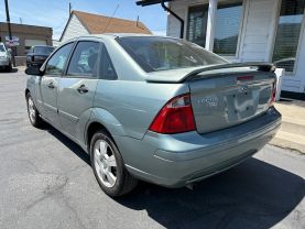 2005 FORD FOCUS SEDAN 4-CYL, 2.0 LITER ZX4 S SEDAN 4D