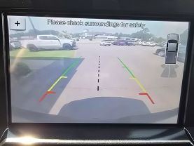 2017 Ford F350 Super Duty Crew Cablariat Pickup 4d 8 Ft - Image 31