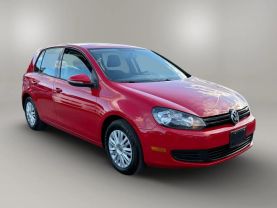 2011 VOLKSWAGEN GOLF