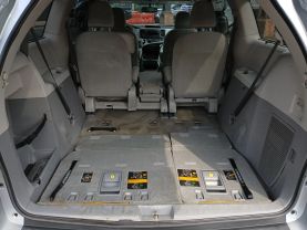 2014 TOYOTA SIENNA