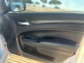 2013 CHRYSLER 300 SEDAN V6, 3.6 LITER 300S SEDAN 4D