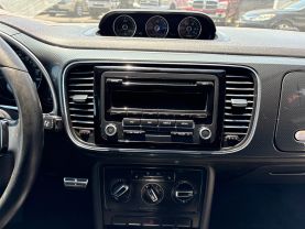 2012 VOLKSWAGEN BEETLE HATCHBACK 4-CYL, TURBO, PZEV, 2.0 LITER 2.0T TURBO HATCHBACK 2D