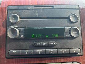 2005 FORD F150 SUPERCREW CAB PICKUP V8, 5.4 LITER LARIAT PICKUP 4D 5 1/2 FT at T&T Repairables - used car dealership in Spencer, Indiana.