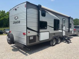 2021 JAYCO JAY FLIGHT SLX RV - 264BH at T&T Repairables - used car dealership in Spencer, Indiana.