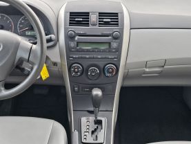 2009 TOYOTA COROLLA