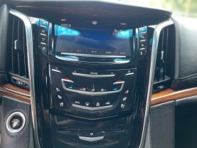 2015 Cadillac Escalade - Image 13