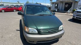 2002 TOYOTA SIENNA