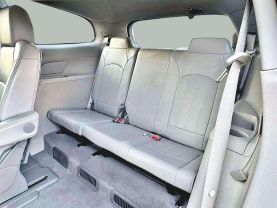 2017 BUICK ENCLAVE SUV V6, 3.6 LITER LEATHER SPORT UTILITY 4D