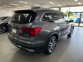 2017 HONDA PILOT SUV V6, I-VTEC, 3.5 LITER ELITE SPORT UTILITY 4D