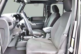 2017 JEEP WRANGLER UNLIMITED SUV V6, 3.6 LITER SPORT SUV 4D