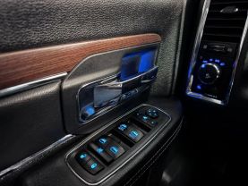 2016 RAM 1500 CREW CAB PICKUP V8, HEMI, 5.7 LITER LARAMIE PICKUP 4D 5 1/2 FT