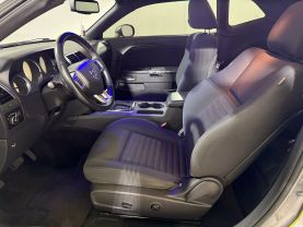 2011 DODGE CHALLENGER