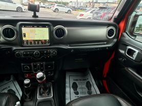 2018 JEEP WRANGLER UNLIMITED SUV - MANUAL - Dart Auto Group