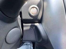 2016 NISSAN VERSA