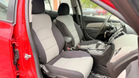 2015 Chevrolet Cruze - Image 22