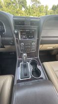 2015 Lincoln Navigator - Image 51