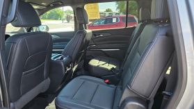2025 Chevrolet Traverse - Image 9